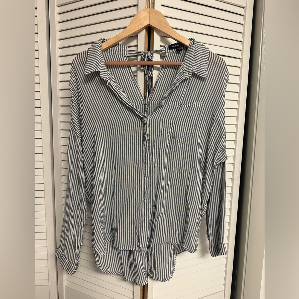 Women’s Velvet Heart Top Blue and White